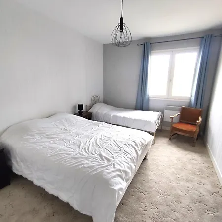 בית נופש L'ecrin De Pauline - Grande Maison Au Calme A La Campagne Lanobre